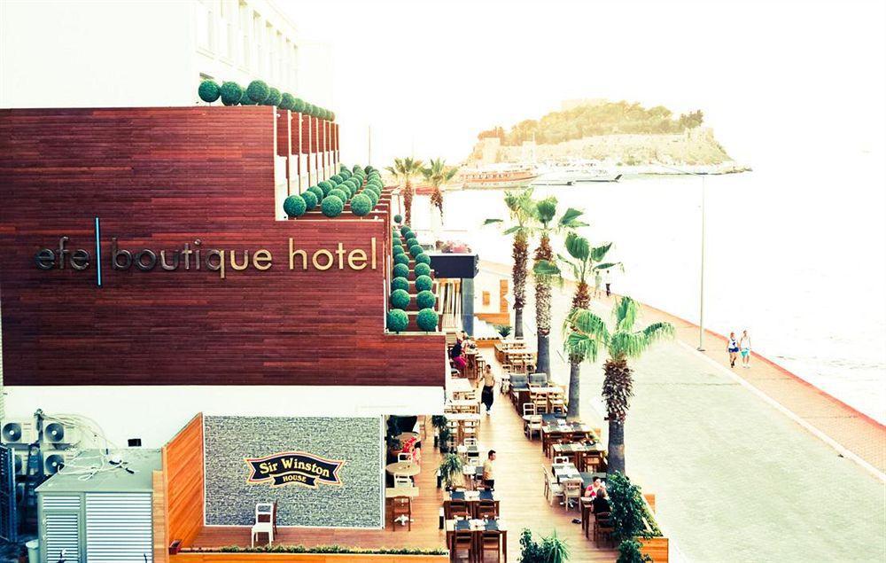 Efe Hotel คูซาดาซี ภายนอก รูปภาพ