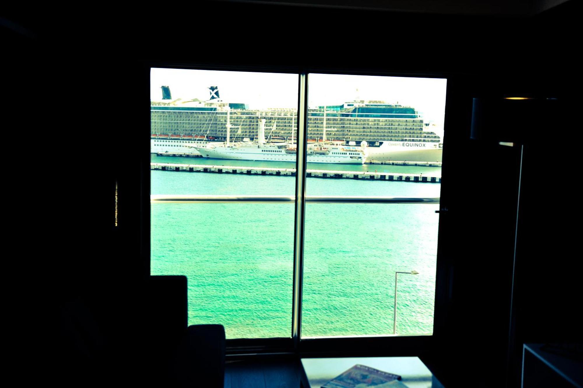 Efe Hotel คูซาดาซี ภายนอก รูปภาพ
