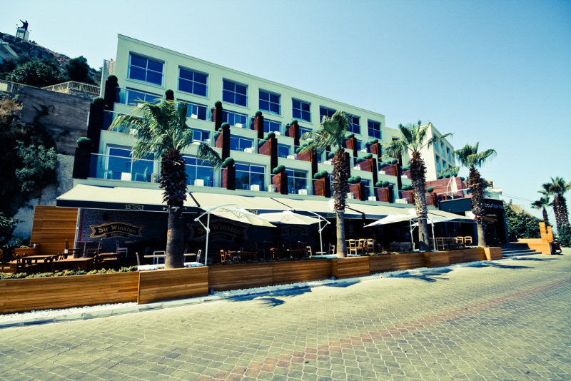 Efe Hotel คูซาดาซี ภายนอก รูปภาพ