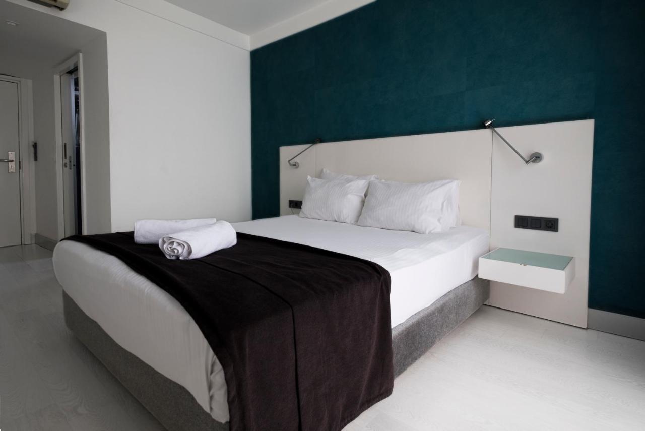 Efe Hotel คูซาดาซี ภายนอก รูปภาพ